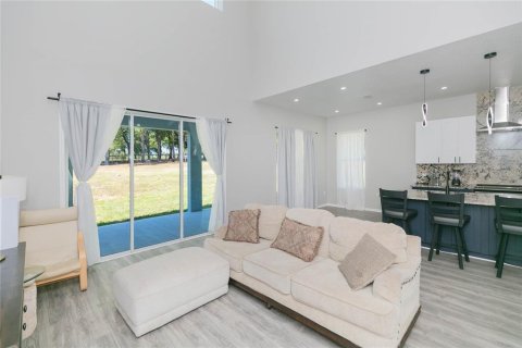 House in Dade City, Florida 5 bedrooms, 245.45 sq.m. № 2119238 - photo 16