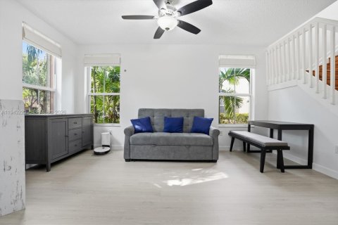 Купить таунхаус в Мирамар, Флорида 3 спальни, 182.09м2, № 2000360 - фото 3