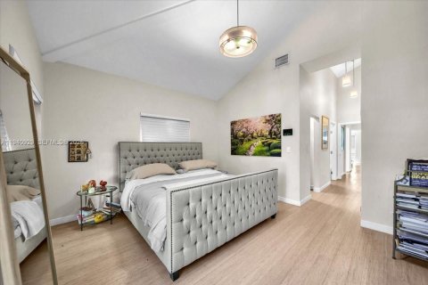 Купить таунхаус в Майами-Бич, Флорида 3 спальни, 117.99м2, № 1998056 - фото 12