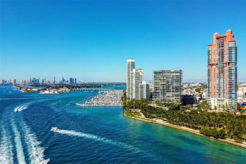 Купить таунхаус в Майами-Бич, Флорида 3 спальни, 117.99м2, № 1998056 - фото 25