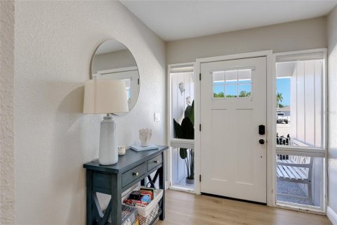 House in Bradenton, Florida 3 bedrooms, 168.06 sq.m. № 2431859 - photo 3