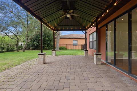 House in DeBary, Florida 4 bedrooms, 320.79 sq.m. № 2231862 - photo 5