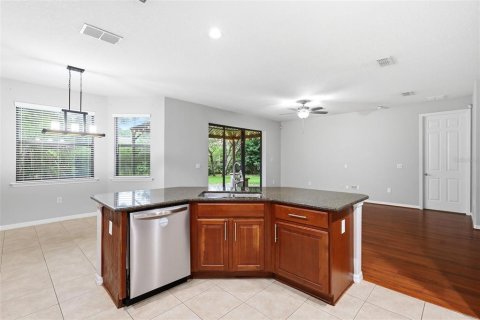 House in DeBary, Florida 4 bedrooms, 320.79 sq.m. № 2231862 - photo 24