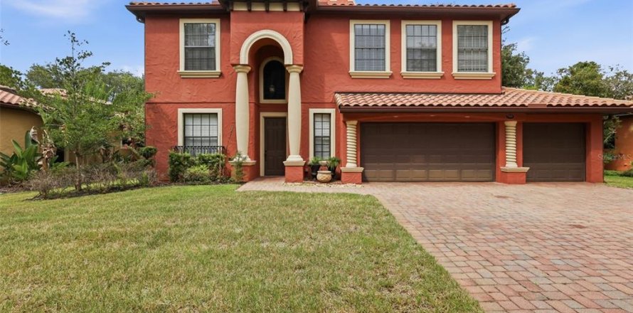 House in DeBary, Florida 4 bedrooms, 320.79 sq.m. № 2231862