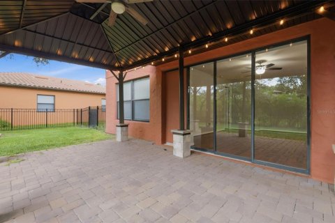 House in DeBary, Florida 4 bedrooms, 320.79 sq.m. № 2231862 - photo 6