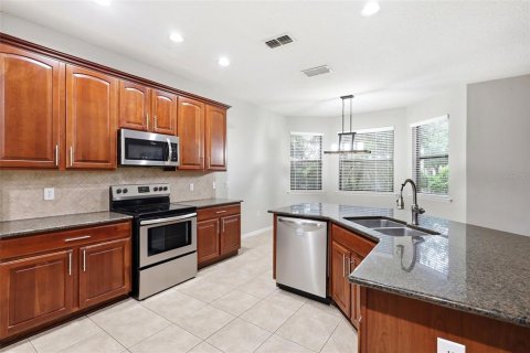 House in DeBary, Florida 4 bedrooms, 320.79 sq.m. № 2231862 - photo 23