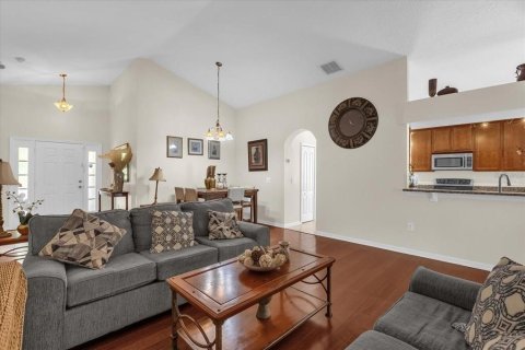 Casa en alquiler en Orlando, Florida, 3 dormitorios, 150.04 m2 № 1910756 - foto 3