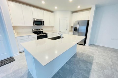 Villa ou maison à louer à Davenport, Floride: 4 chambres, 179.49 m2 № 2406906 - photo 9