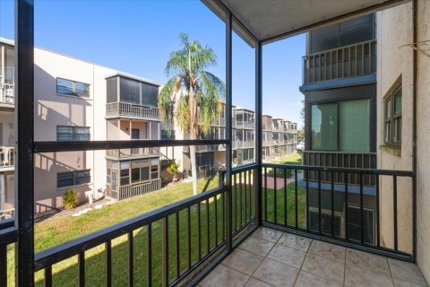 Condominio en venta en Saint Petersburg, Florida, 1 dormitorio, 68.28 m2 № 1549409 - foto 15