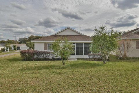 House in Ocala, Florida 2 bedrooms, 107.86 sq.m. № 1020882 - photo 17
