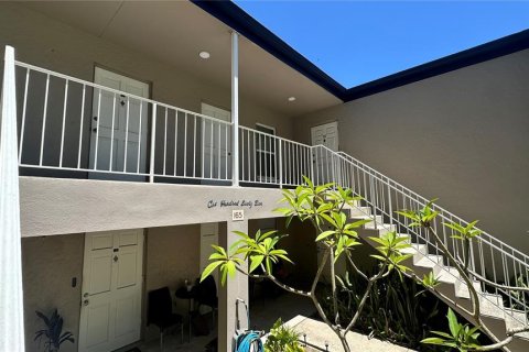 Condo in Brandon, Florida, 2 bedrooms № 2199014