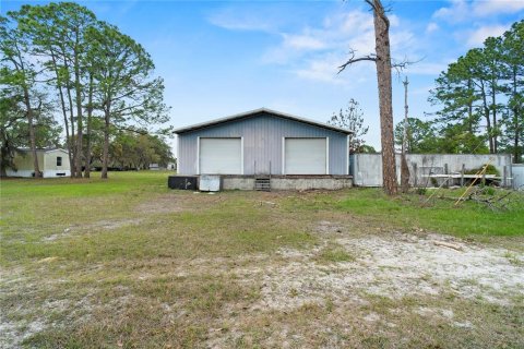 Commercial property in Eustis, Florida 331.85 sq.m. № 2213099 - photo 17