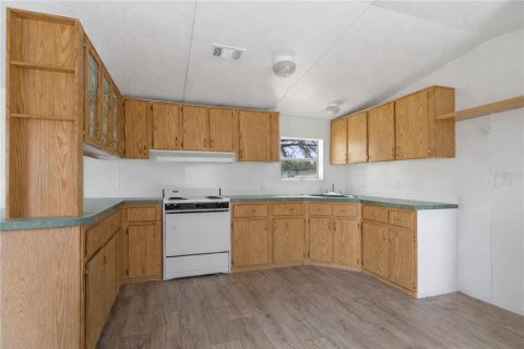 Commercial property in Eustis, Florida 331.85 sq.m. № 2213099 - photo 29