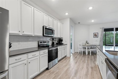 Villa ou maison à vendre à Palmetto, Floride: 4 chambres, 222.5 m2 № 2405722 - photo 18