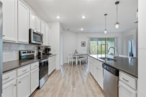 Villa ou maison à vendre à Palmetto, Floride: 4 chambres, 222.5 m2 № 2405722 - photo 19