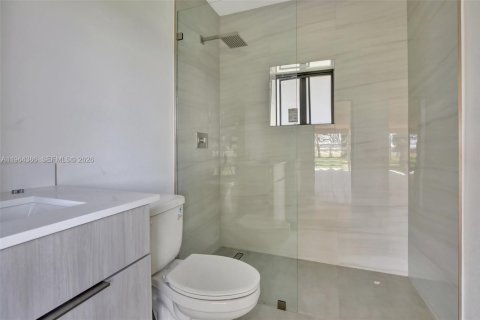 Villa ou maison à vendre à Miramar, Floride: 5 chambres, 242.75 m2 № 2025910 - photo 17