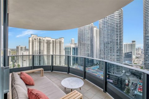 Condo in Miami, Florida, 2 bedrooms  № 1864508 - photo 14