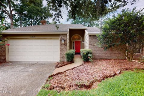 Villa ou maison à louer à Jacksonville, Floride: 3 chambres, 158.21 m2 № 835686 - photo 1