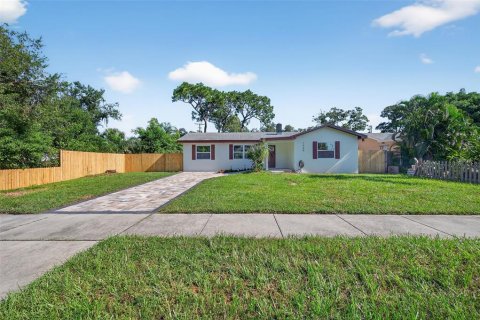 Villa ou maison à vendre à Clearwater, Floride: 3 chambres, 120.4 m2 № 1899802 - photo 4