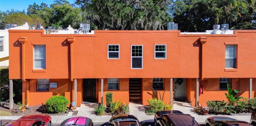 Condominio en Orlando, Florida, 2 dormitorios  № 2212844