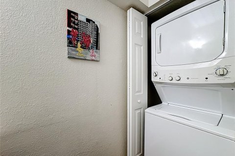 Condominio en venta en Orlando, Florida, 2 dormitorios, 103.68 m2 № 2212844 - foto 27