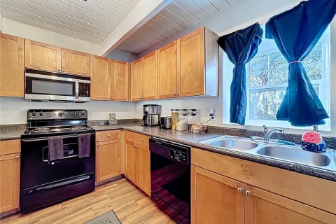 Condominio en venta en Orlando, Florida, 2 dormitorios, 103.68 m2 № 2212844 - foto 11