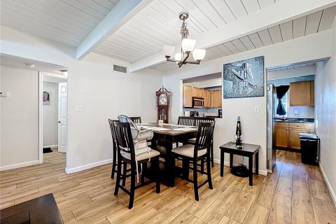 Condominio en venta en Orlando, Florida, 2 dormitorios, 103.68 m2 № 2212844 - foto 19