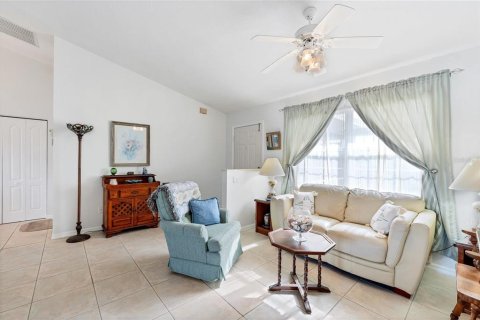 Villa ou maison à vendre à Port Charlotte, Floride: 3 chambres, 133.13 m2 № 1545123 - photo 9