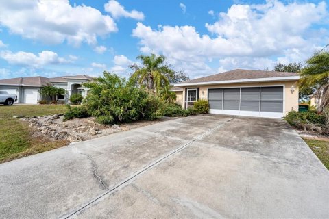 Villa ou maison à vendre à Port Charlotte, Floride: 3 chambres, 133.13 m2 № 1545123 - photo 6