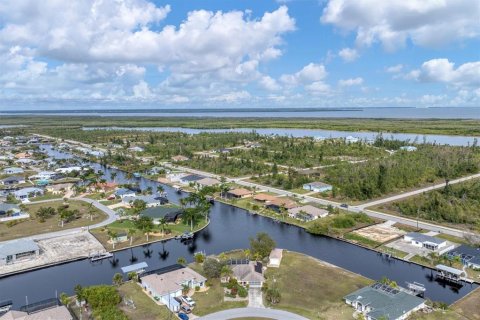 Villa ou maison à vendre à Port Charlotte, Floride: 3 chambres, 133.13 m2 № 1545123 - photo 3