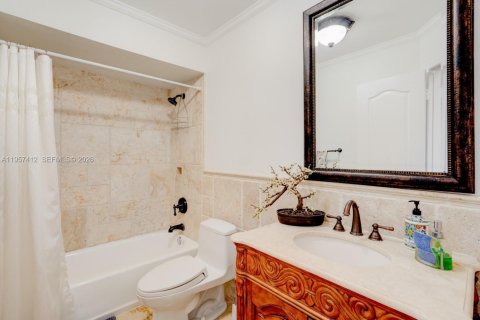 Touwnhouse à louer à Miami, Floride: 3 chambres, 133.78 m2 № 2020357 - photo 8