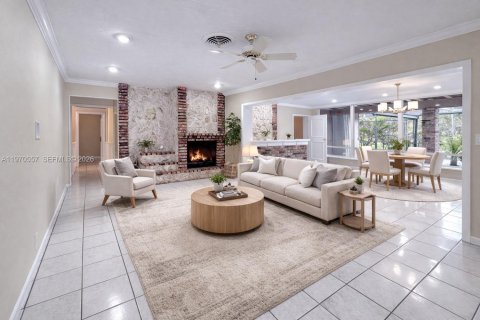 Casa en venta en Palmetto Bay, Florida, 5 dormitorios, 266.07 m2 № 2032492 - foto 10
