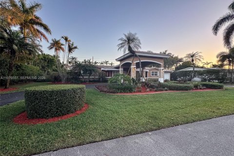 Casa en venta en Palmetto Bay, Florida, 5 dormitorios, 266.07 m2 № 2032492 - foto 5