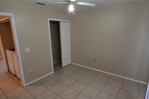 Condominio en venta en Orlando, Florida, 3 dormitorios, 107.95 m2 № 2227195 - foto 12