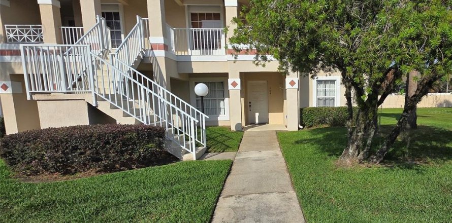 Condominio en Orlando, Florida, 3 dormitorios № 2227195
