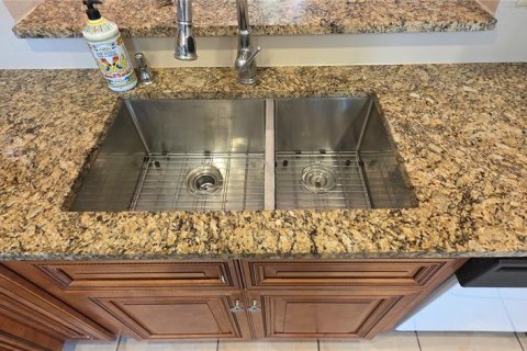 Condominio en venta en Orlando, Florida, 3 dormitorios, 107.95 m2 № 2227195 - foto 7