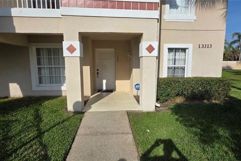 Condominio en venta en Orlando, Florida, 3 dormitorios, 107.95 m2 № 2227195 - foto 2