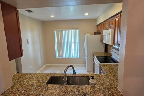 Condominio en venta en Orlando, Florida, 3 dormitorios, 107.95 m2 № 2227195 - foto 5