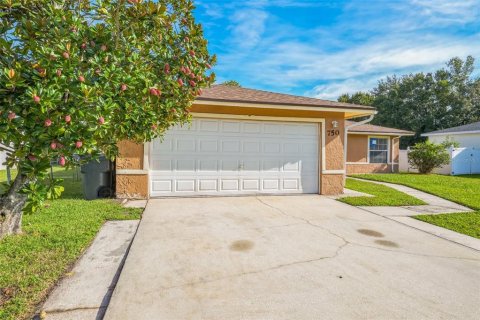Villa ou maison à vendre à Kissimmee, Floride: 3 chambres, 115.01 m2 № 1876009 - photo 2