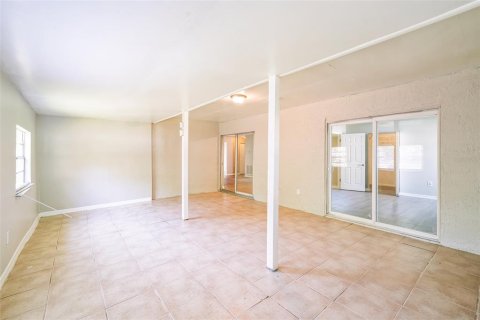 Villa ou maison à vendre à Kissimmee, Floride: 3 chambres, 115.01 m2 № 1876009 - photo 21