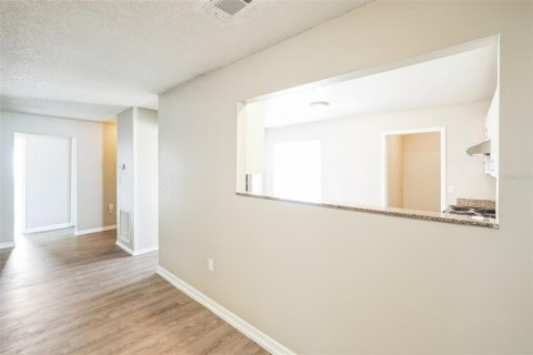 Villa ou maison à vendre à Kissimmee, Floride: 3 chambres, 115.01 m2 № 1876009 - photo 24