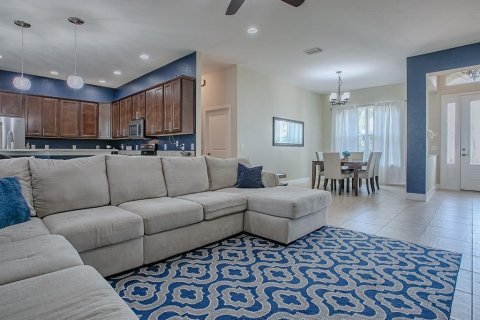 Villa ou maison à vendre à Oxford, Floride: 4 chambres, 250.46 m2 № 1685073 - photo 4