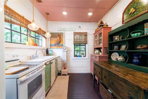 Casa en venta en Dade City, Florida, 1 dormitorio, 51.28 m2 № 2115199 - foto 13