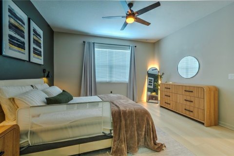House in MATTIE POINTE in Auburndale, Florida 4 bedrooms, 216 sq.m. № 2236489 - photo 29