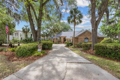 Villa ou maison à vendre à Gainesville, Floride: 3 chambres, 350.15 m2 № 1651908 - photo 4