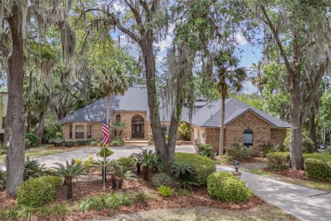 Villa ou maison à vendre à Gainesville, Floride: 3 chambres, 350.15 m2 № 1651908 - photo 1