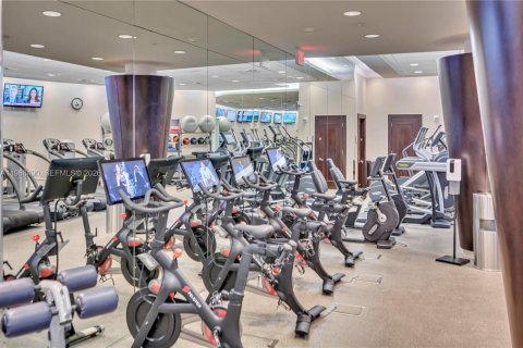 Copropriété à louer à Miami Beach, Floride: 2 chambres, 191.29 m2 № 2031583 - photo 19