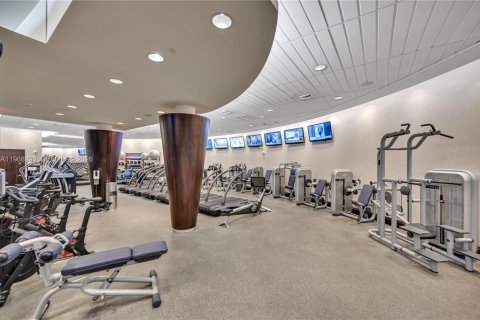 Copropriété à louer à Miami Beach, Floride: 2 chambres, 191.29 m2 № 2031583 - photo 18