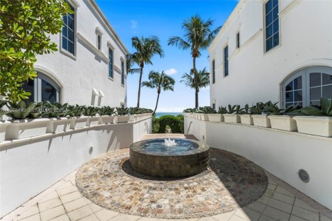 Copropriété à louer à Miami Beach, Floride: 2 chambres, 191.29 m2 № 2031583 - photo 25