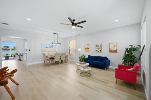 Casa en venta en Bradenton, Florida, 4 dormitorios, 272.2 m2 № 2203163 - foto 8